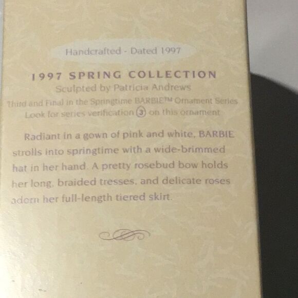Vintage 1997 Spring Collection Hallmark Barbie Ornament - Picture 8 of 10